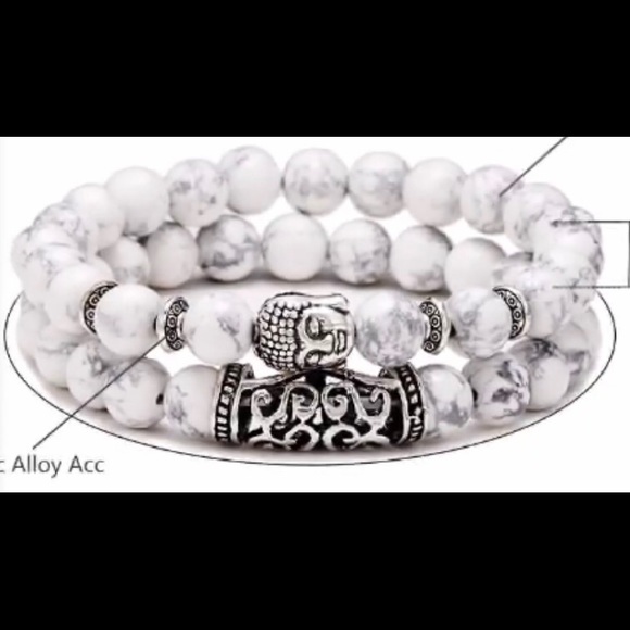 Jewelry - Picture 2 of 7